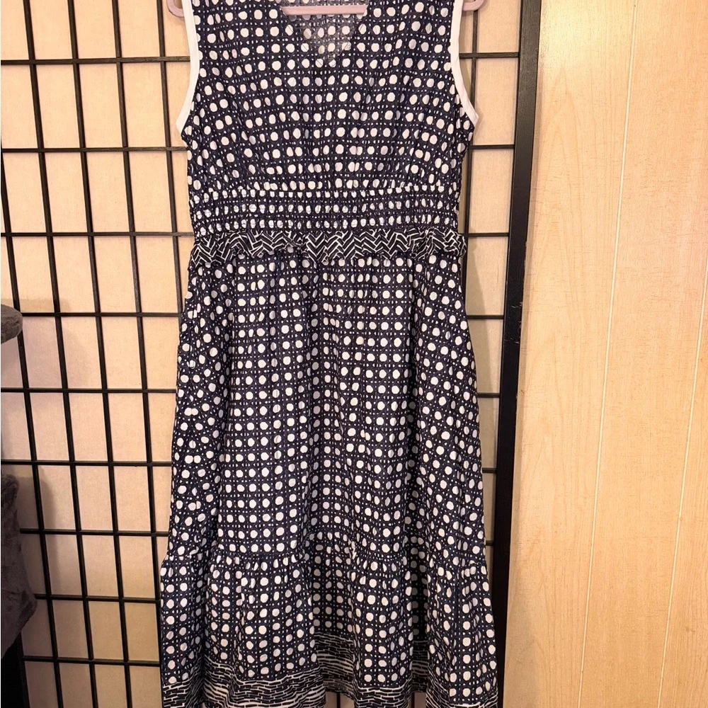 Crown & Ivy Navy and White Geometric Dress - Picture 6 of 7